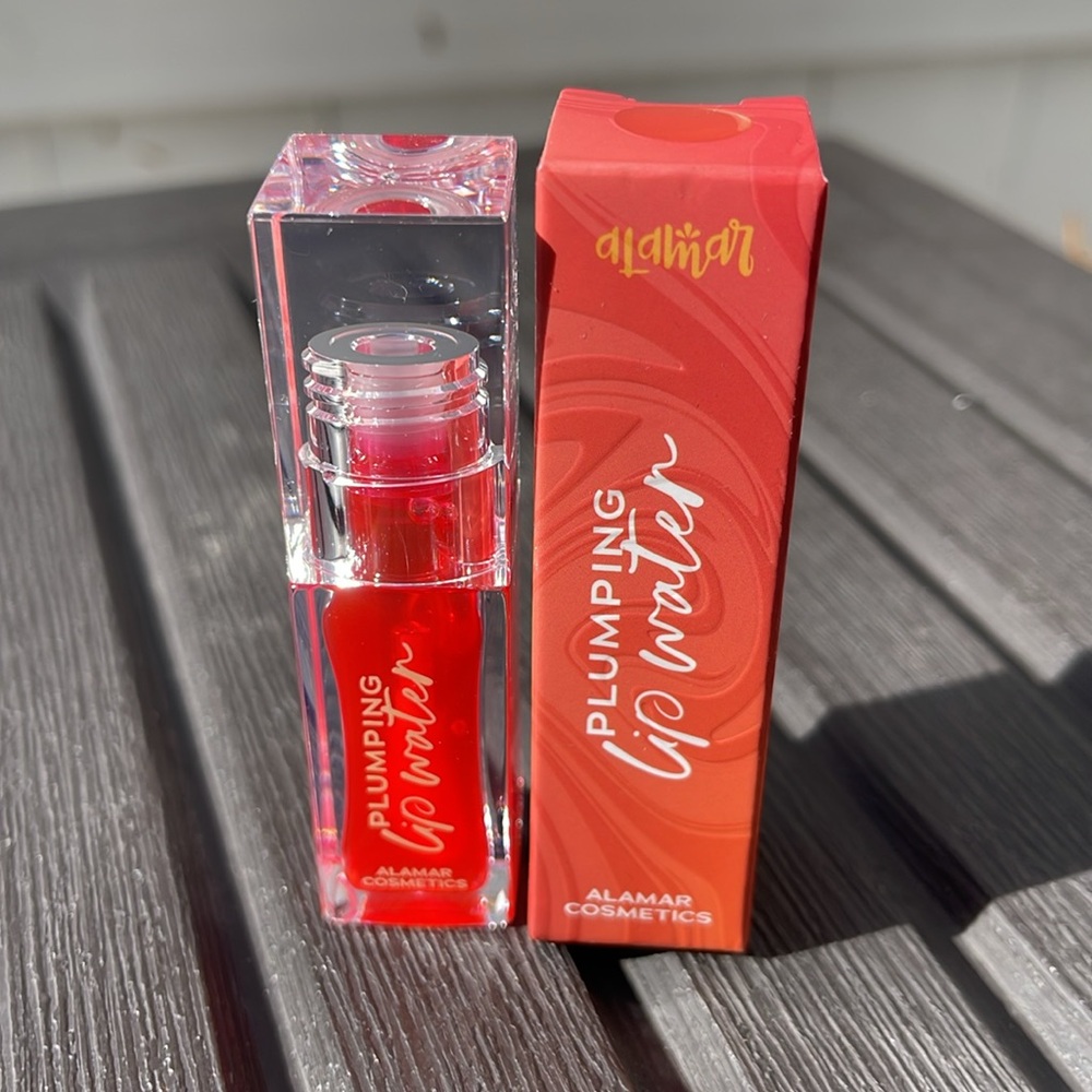 ALAMAR COSMETICS - Plumpling Lip Water Plumping Lip Gloss - Agua Ardiente